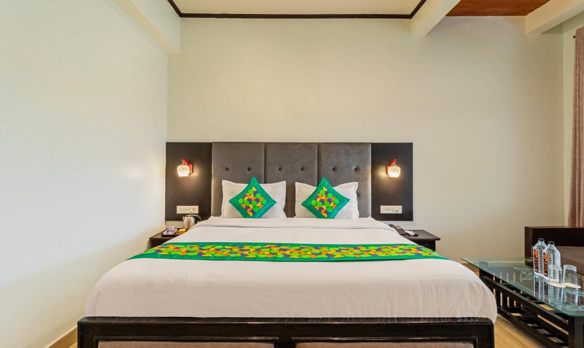 Treebo Spring Birds Hotel Bhimtal Bagian luar foto